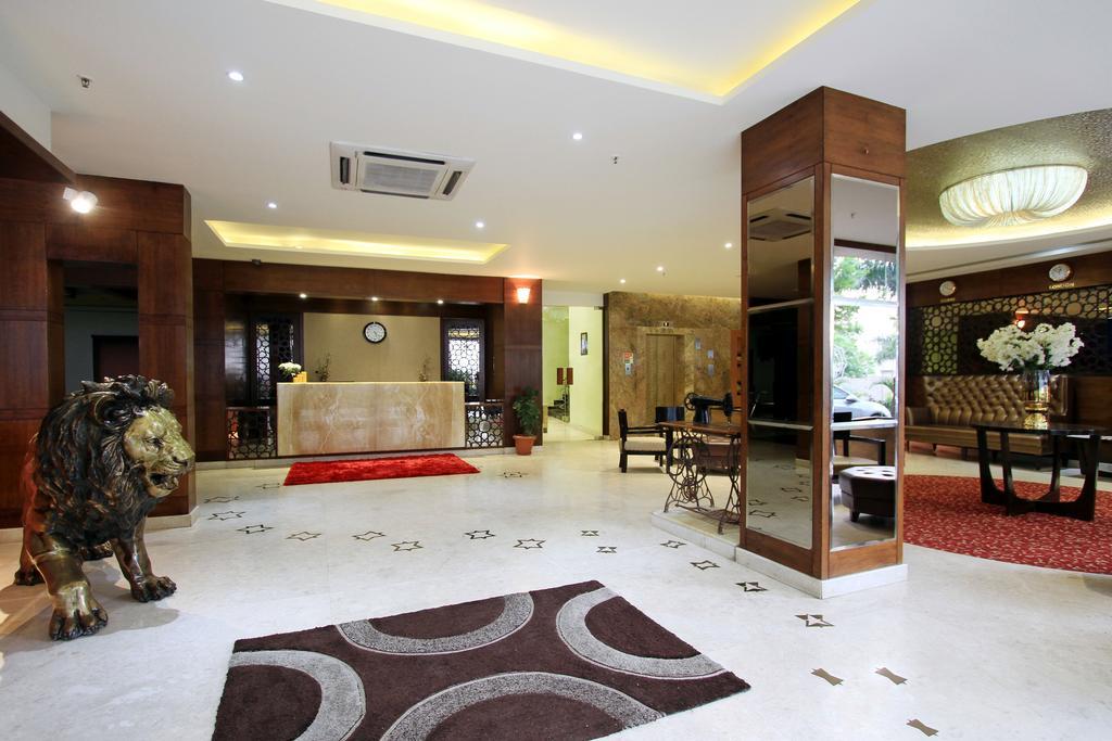 Chris Hotel Whitefield Bangalore Exterior photo