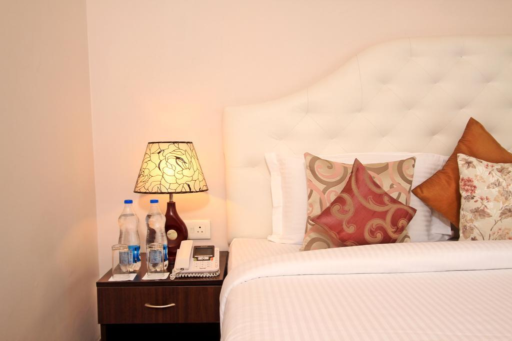 Chris Hotel Whitefield Bangalore Exterior photo